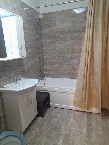 Metrou Berceni, la 15 minute, garsoniera cu loc parcare inclus